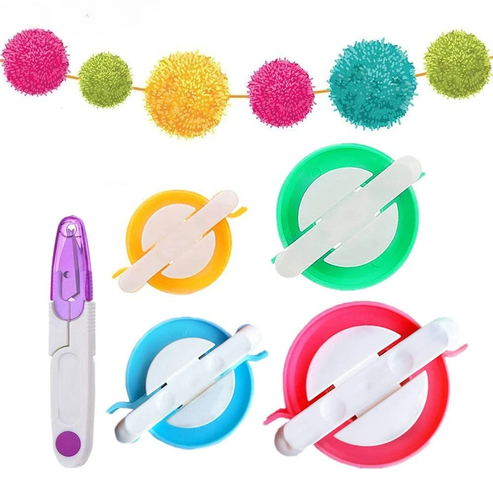 Pom Pom Maker Tool - Zestaw do robienia pomponów w 4